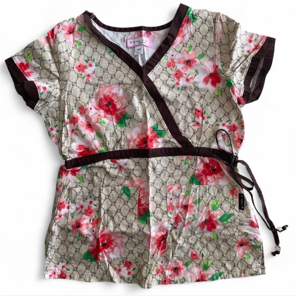 Floral Patterned Scrub Top with Brown Accents